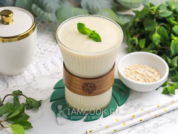 Фото блюда: Протеиновый коктейль с овсянкой и бананом