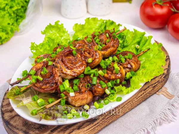 Фото блюда: Куриные шашлычки с беконом на шпажках в духовке