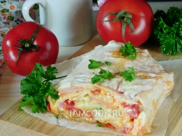 Фото блюда: Рулет из лаваша с колбасой и сыром