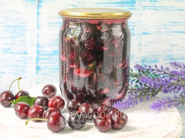 Фото блюда: Вишня без косточек в собственном соку