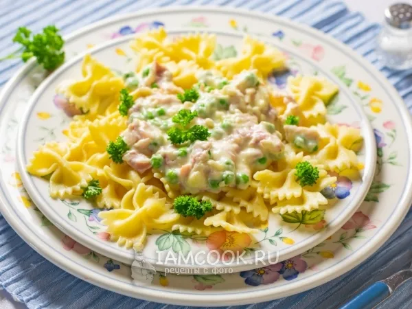 Фото блюда: Паста с ветчиной и зеленым горошком