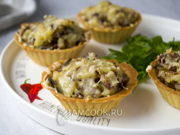 Фото блюда: Тарталетки с грибами и луком