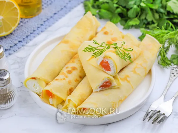 Фото блюда: Блины с форелью и творожным сыром
