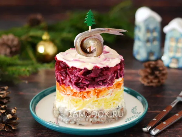 Фото блюда: Селедка под шубой с мойвой (Мойва под шубой)