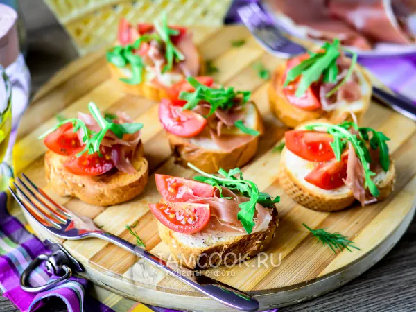 Фото блюда: Брускетта с хамоном