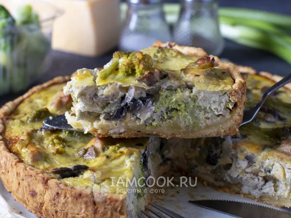 Фото блюда: Киш с курицей, грибами и брокколи