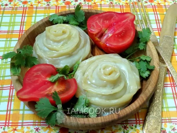 Фото блюда: Ленивые пельмени-розочки