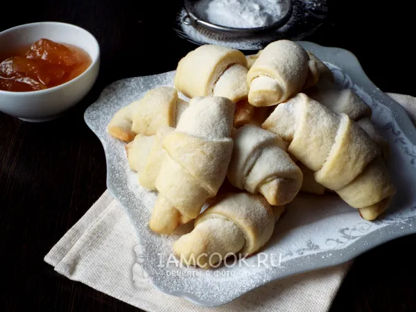 Фото блюда: Постные рогалики (на минеральной воде, с повидлом)