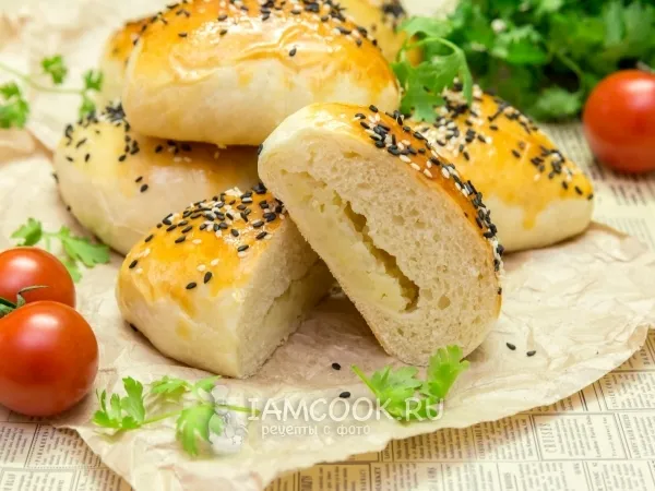 Фото блюда: Духовые пирожки с картофелем и луком