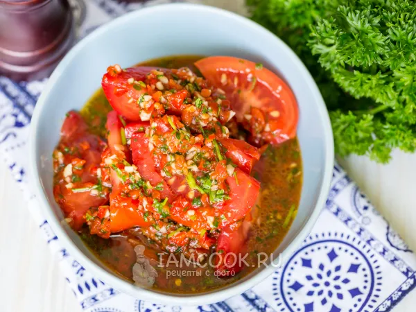 Фото блюда: Пикантная закуска из помидоров