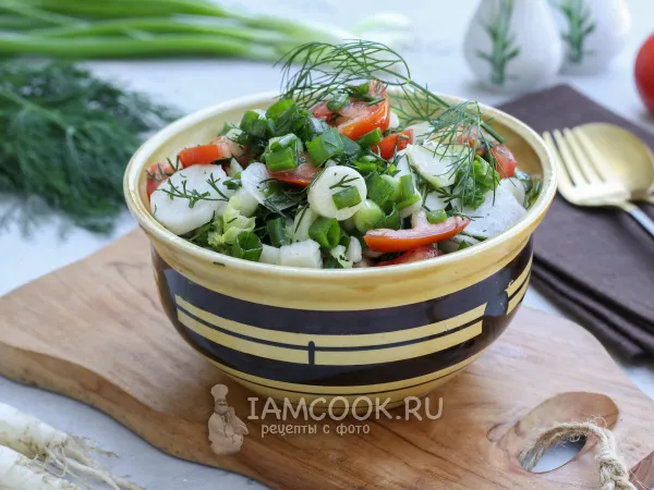 Фото блюда: Салат с помидорами и редиской с маслом