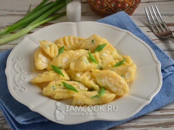 Фото блюда: Ленивые вареники с творогом и зеленым луком
