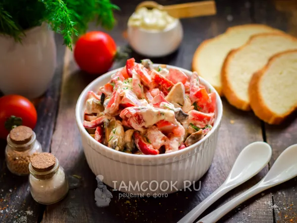 Фото блюда: Салат с крабовыми палочками, грибами и болгарским перцем