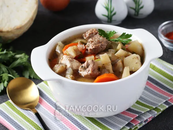 Фото блюда: Пихельштайнер (немецкий густой суп)