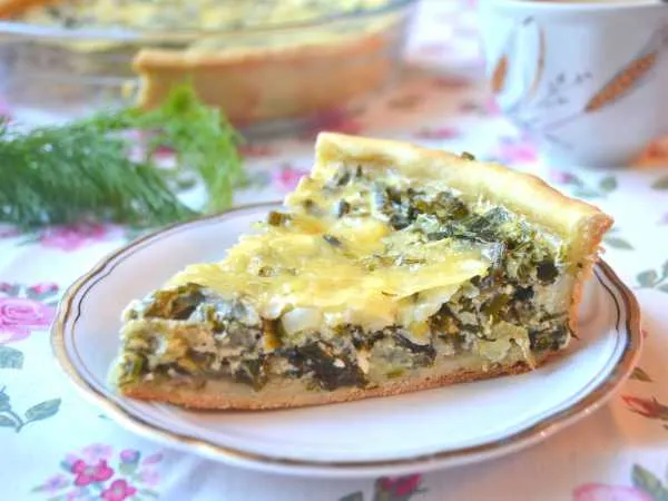 Фото блюда: Киш с зеленым луком и укропом
