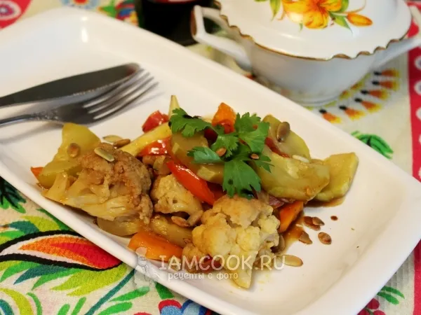 Фото блюда: Овощное рагу с цветной капустой и кабачками