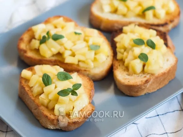 Фото блюда: Гренки с яблоками на сковороде