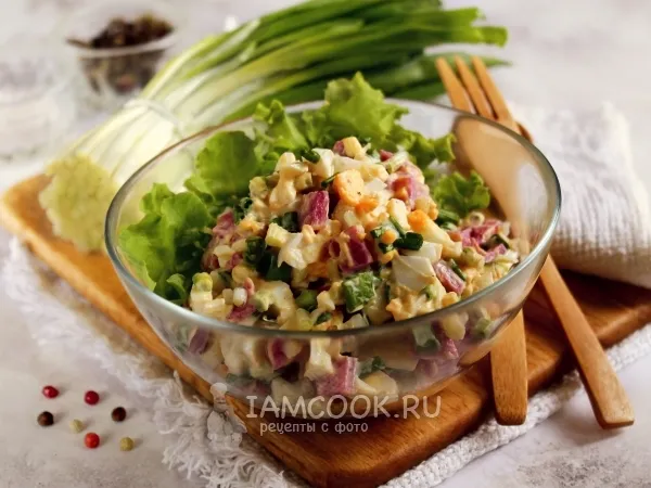 Фото блюда: Салат с черемшой, редькой и яйцом