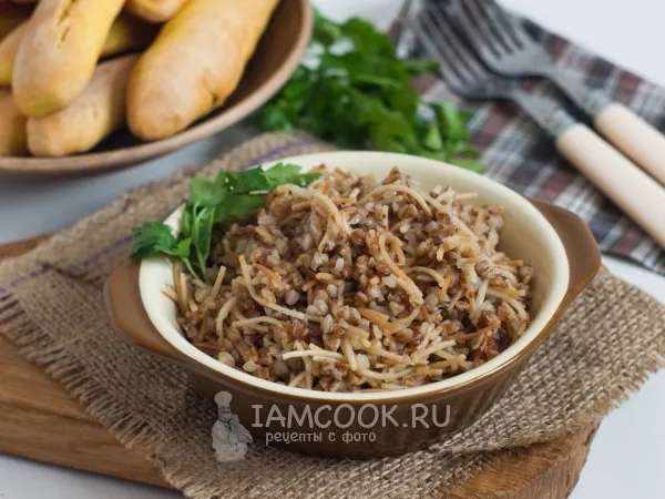 Фото блюда: Гречка с вермишелью