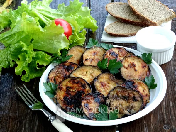 Фото блюда: Баклажаны с чесноком на мангале