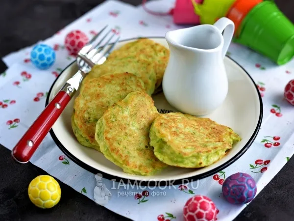Фото блюда: Оладушки из кабачков для детей