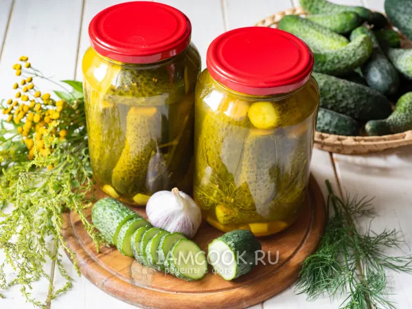 Фото блюда: Маринованные огурцы с куркумой на зиму