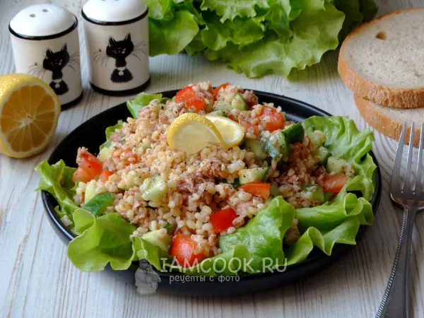 Фото блюда: Салат с тунцом и булгуром