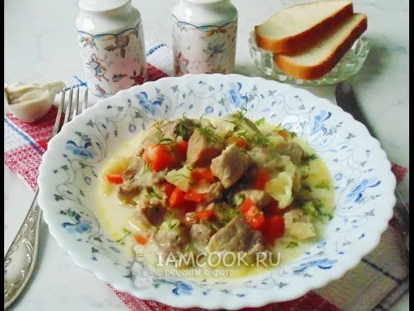 Фото блюда: Свинина с яблоками в сливках