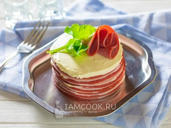 Фото блюда: Торт из колбасы