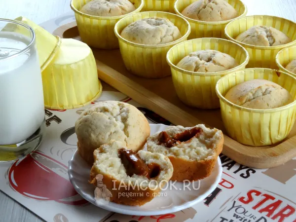 Фото блюда: Маффины с вареной сгущенкой