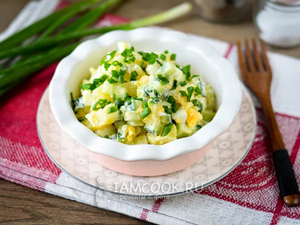 Фото блюда: Картофельный салат с яйцом и огурцом