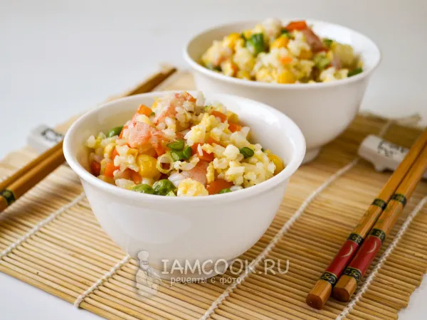 Фото блюда: Жареный рис по-янчжоуски