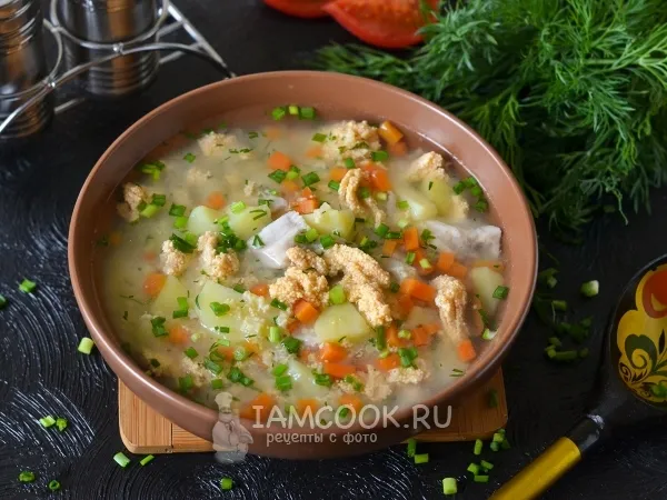 Фото блюда: Уха из рыбных голов с икрой (по-волжски)