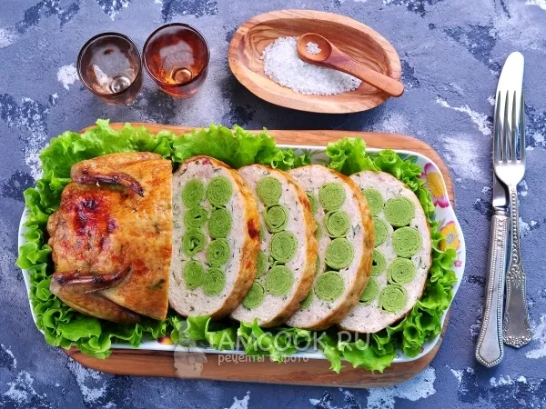Фото блюда: Курица по-царски, фаршированная блинами