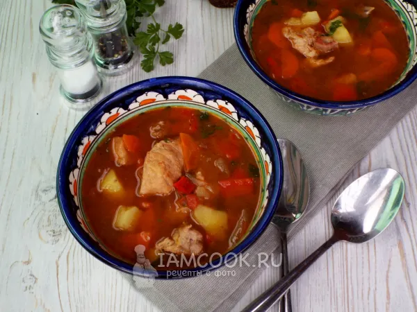 Фото блюда: Шурпа из свинины на костре в казане