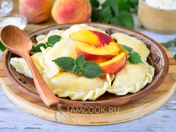 Фото блюда: Вареники с персиками