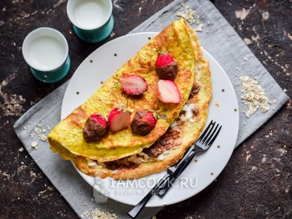 Фото блюда: Овсяноблин с творогом и шоколадом