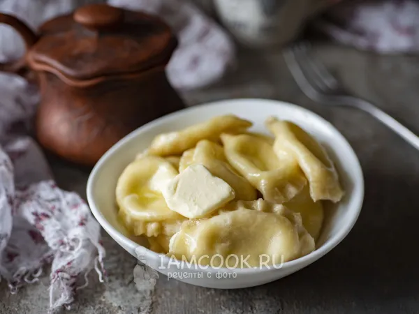 Фото блюда: Пышные вареники на кефире с творогом на пару