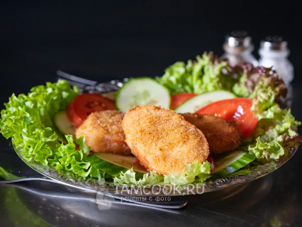 Фото блюда: Колбаса в панировке на сковороде