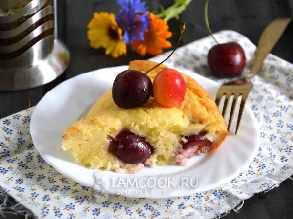 Фото блюда: Мягкий пирог с рикоттой и черешней