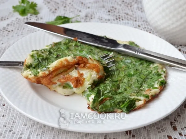 Фото блюда: Омлет с луком-пореем и кинзой