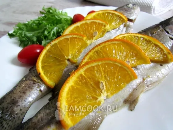 Фото блюда: Форель, запеченная в фольге с апельсинами