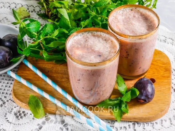 Фото блюда: Смузи из сливы с йогуртом