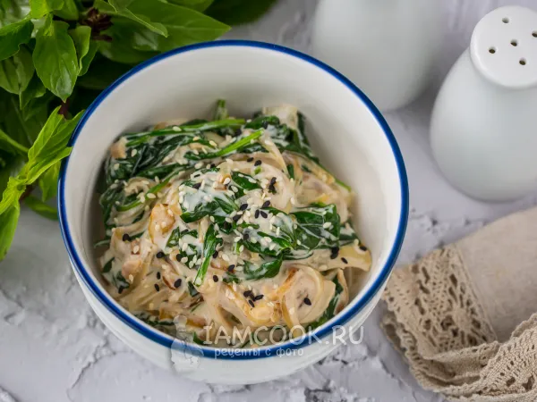 Фото блюда: Салат из жареного шпината