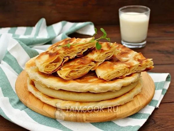 Фото блюда: Слоеные лепёшки на сковороде