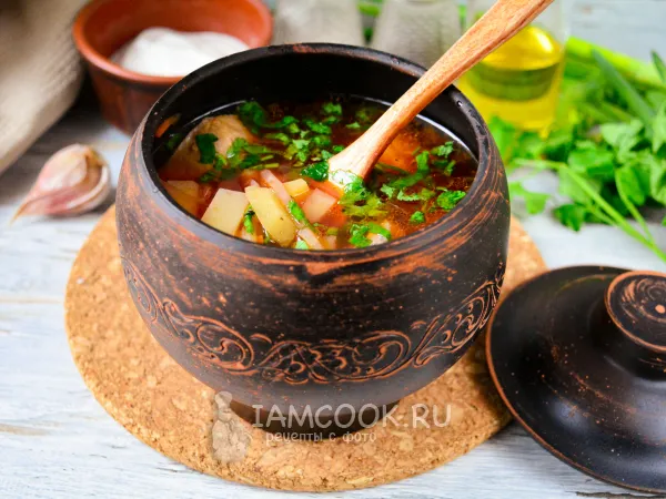 Фото блюда: Борщ в горшочках