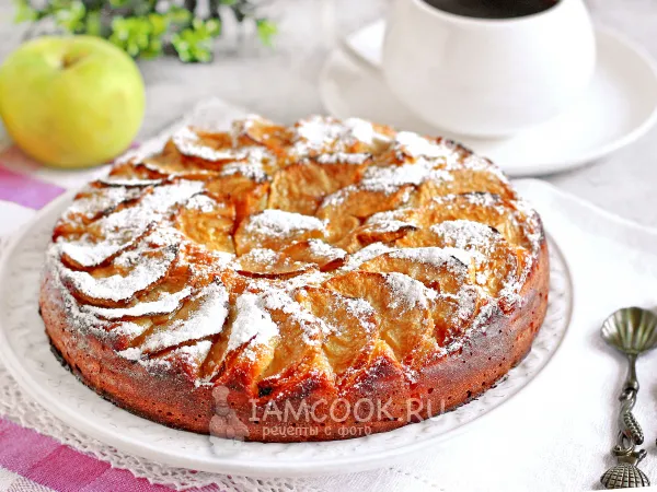 Фото блюда: Манник с творогом и яблоками