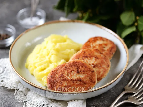 Фото блюда: Куриные котлеты с фасолью