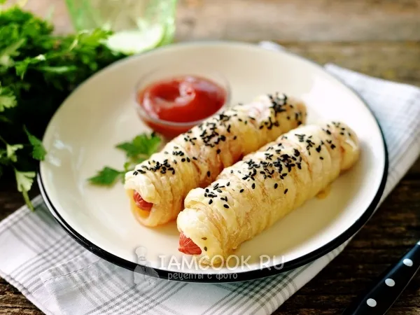 Фото блюда: Сосиски в тесте в микроволновке