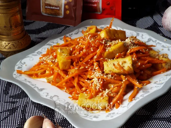 Фото блюда: Жареный тофу с морковкой по-корейски